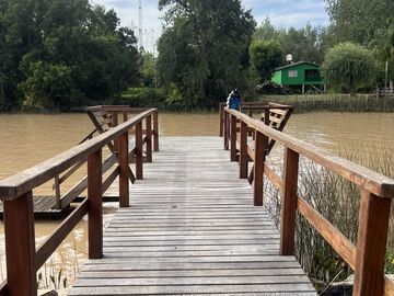 Casa en  venta en el Delta en Segunda Sección sobre Arroyo Estudiantes