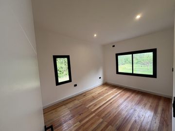 Casa en  venta en el Delta en Segunda Sección sobre Arroyo Estudiantes