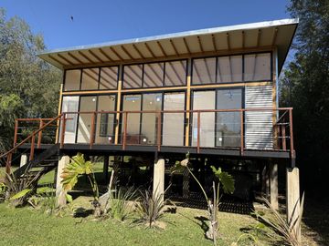 Casa en  venta en el Delta en Segunda Sección sobre Arroyo Estudiantes