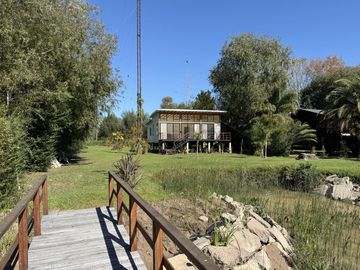Casa en  venta en el Delta en Segunda Sección sobre Arroyo Estudiantes
