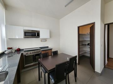 DEPARTAMENTO EN VENTA EN BOSQUE REAL
