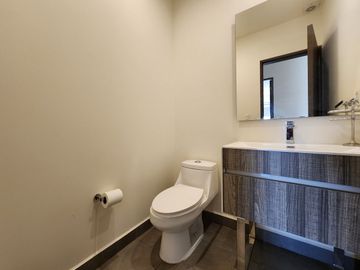 DEPARTAMENTO EN VENTA EN BOSQUE REAL