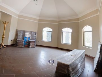 Casa en Venta al Sur en el Palomar Vista  Panorámica