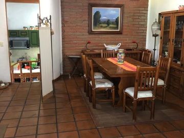 ¡Tu oasis privado con alberca y jardín en exclusiva privada!