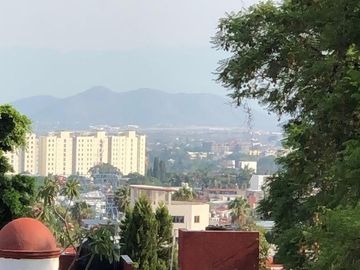 ¡Tu oasis privado con alberca y jardín en exclusiva privada!