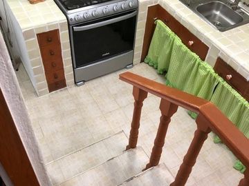 ¡Tu oasis privado con alberca y jardín en exclusiva privada!