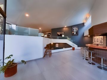 Casa de Lujo en Venta en Lomas del Valle Zapopan