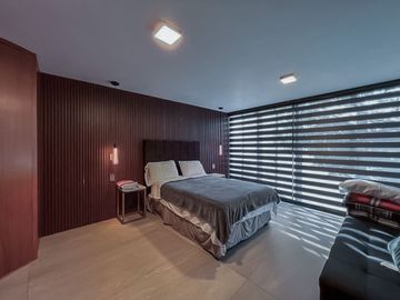 Casa de Lujo en Venta en Lomas del Valle Zapopan