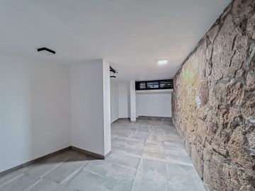 Casa de Lujo en Venta en Lomas del Valle Zapopan