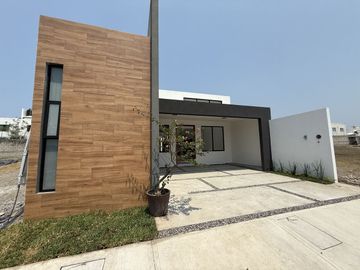 CASA VENTA LOMAS DE LA RIOJA ALVARADO VERACRUZ