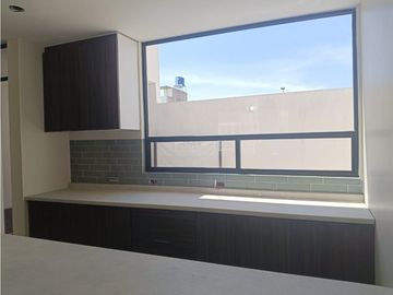 CASA EN VENTA EN FRACC LA HERRADURA, PACHUCA HGO