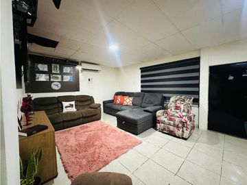 VENDO CASA EN URDESA (AV 2DA) KATGAR