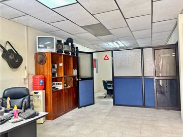 VENDO CASA EN URDESA (AV 2DA) KATGAR