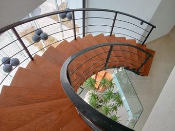 Linda Casa de Autor en Venta en Cumbres del Lago Juriquilla
