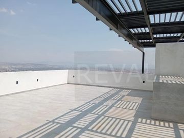 Linda Casa de Autor en Venta en Cumbres del Lago Juriquilla