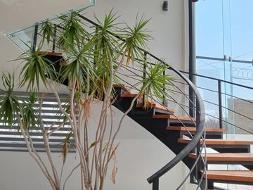 Linda Casa de Autor en Venta en Cumbres del Lago Juriquilla