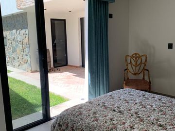VENTA casa en Lomas de Angelopolis Puebla, 4 recamaras y jardin