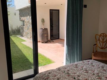 VENTA casa en Lomas de Angelopolis Puebla, 4 recamaras y jardin