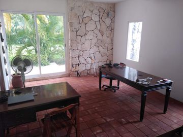 Residencia de Lujo en Venta – 1,350?m² en Residencial Campestre Cancún