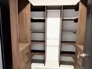 Casa de estreno en venta en Condado de Vicolinci, La Aurora