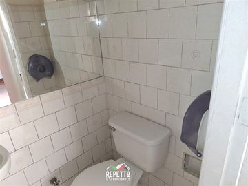 Oficina en Venta en Edificio Olivari