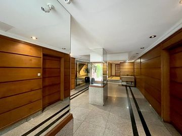 Venta Departamento 4 Ambientes Colegiales Frente
