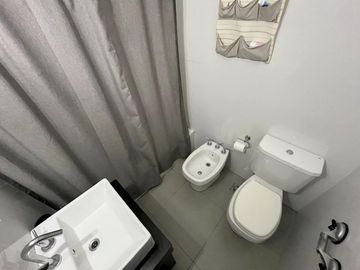Venta Departamento 4 Ambientes Colegiales Frente
