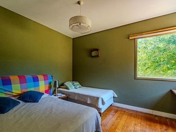 Venta Casa Chacra 6 Ambientes Pileta Parque Patio