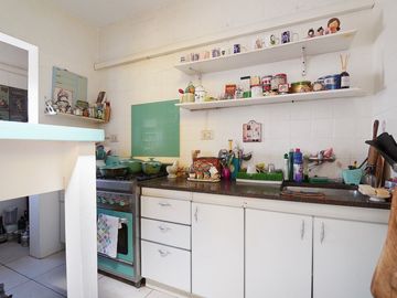 VENTA DEPARTAMENTO 4 AMBIENTES - LA BOCA