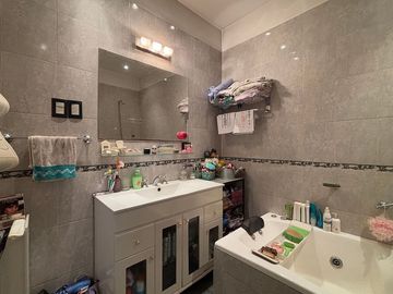VENTA DEPARTAMENTO 4 AMBIENTES - LA BOCA