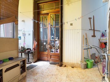VENTA DEPARTAMENTO 4 AMBIENTES - LA BOCA