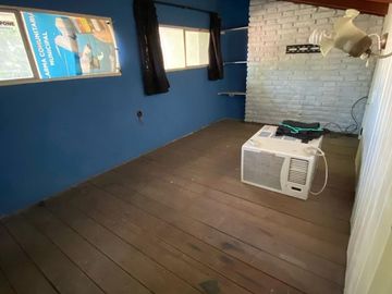 Chalet de 3 ambientes con Departamento en Burzaco