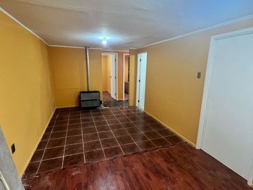 AMPLIA CASA EN VENTA, SECTOR SUR