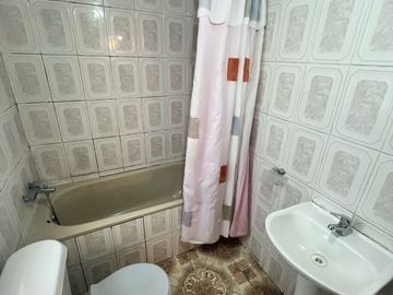 AMPLIA CASA EN VENTA, SECTOR SUR