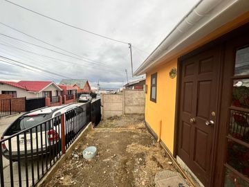 AMPLIA CASA EN VENTA, SECTOR SUR