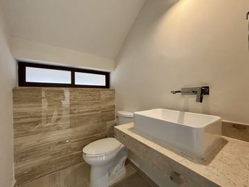 CASA VENTA MÉRIDA, 4 HABITS, ALBERCA, PRIV. PARQUE NATURA CHOLUL, CIRUELA 213.