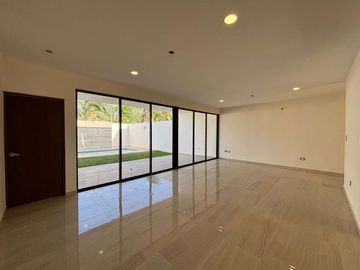 CASA VENTA PRIVADA PARQUE NATURA, CIRUELA 212, 4 HABITS, 5,5 BAÑOS, ESTRENA