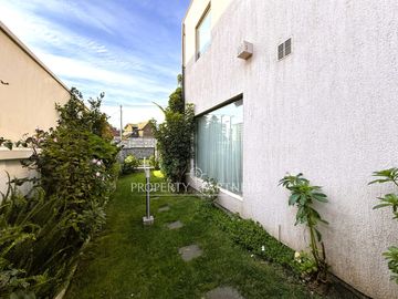 Casa mediterránea en Lomas de San Andrés