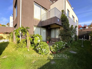 Casa mediterránea en Lomas de San Andrés