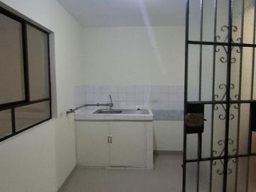 Casa con vista interna en San Martín de Porres