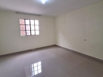 Casa con vista interna en San Martín de Porres