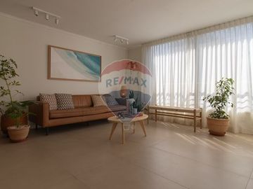 Remodelado y con diseño cálido, Providencia