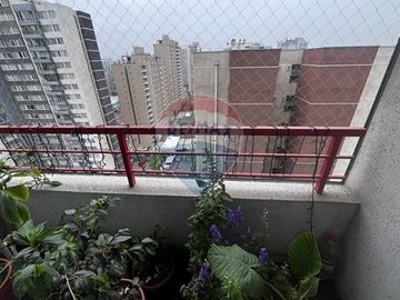 Moderno Departamento con Terraza