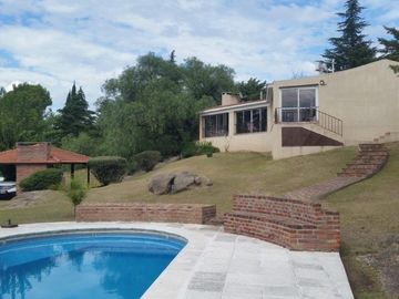 VENTA CASA EN SIQUIMAN CON ACCESO AL LAGO VISTA LAS SIERRAS REF820