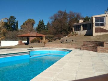 VENTA CASA EN SIQUIMAN CON ACCESO AL LAGO VISTA LAS SIERRAS REF820