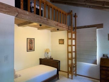 CASA EN VENTA EN RANCHO SAN FRANCISCO