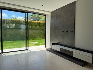 Casa campestre amoblada en venta sector Malabar