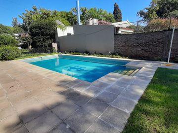VENTA CASA AMBROSETTI 200 BIS