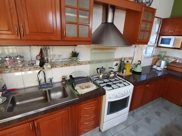 VENTA CASA AMBROSETTI 200 BIS