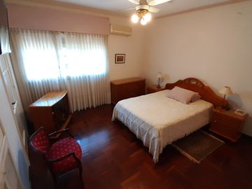 VENTA CASA AMBROSETTI 200 BIS